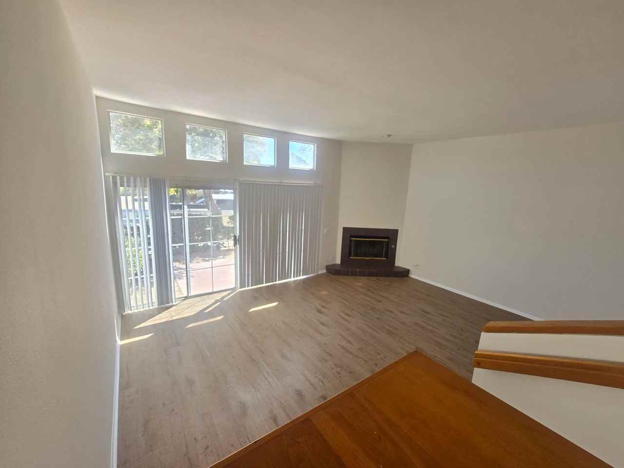 1874 Oliver Ave - Photo 3 of 22