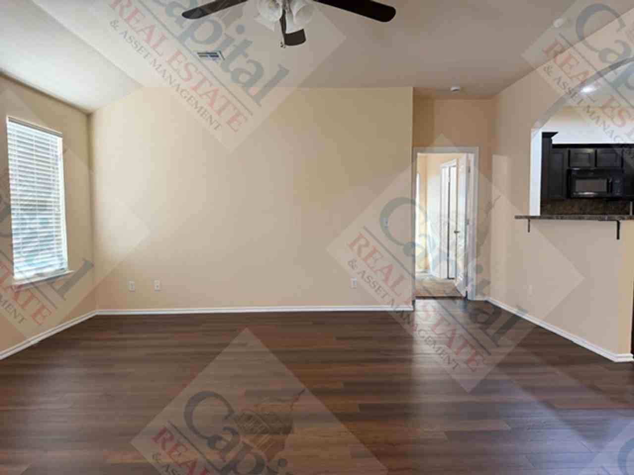 9604 Ella Ln - Photo 4 of 36