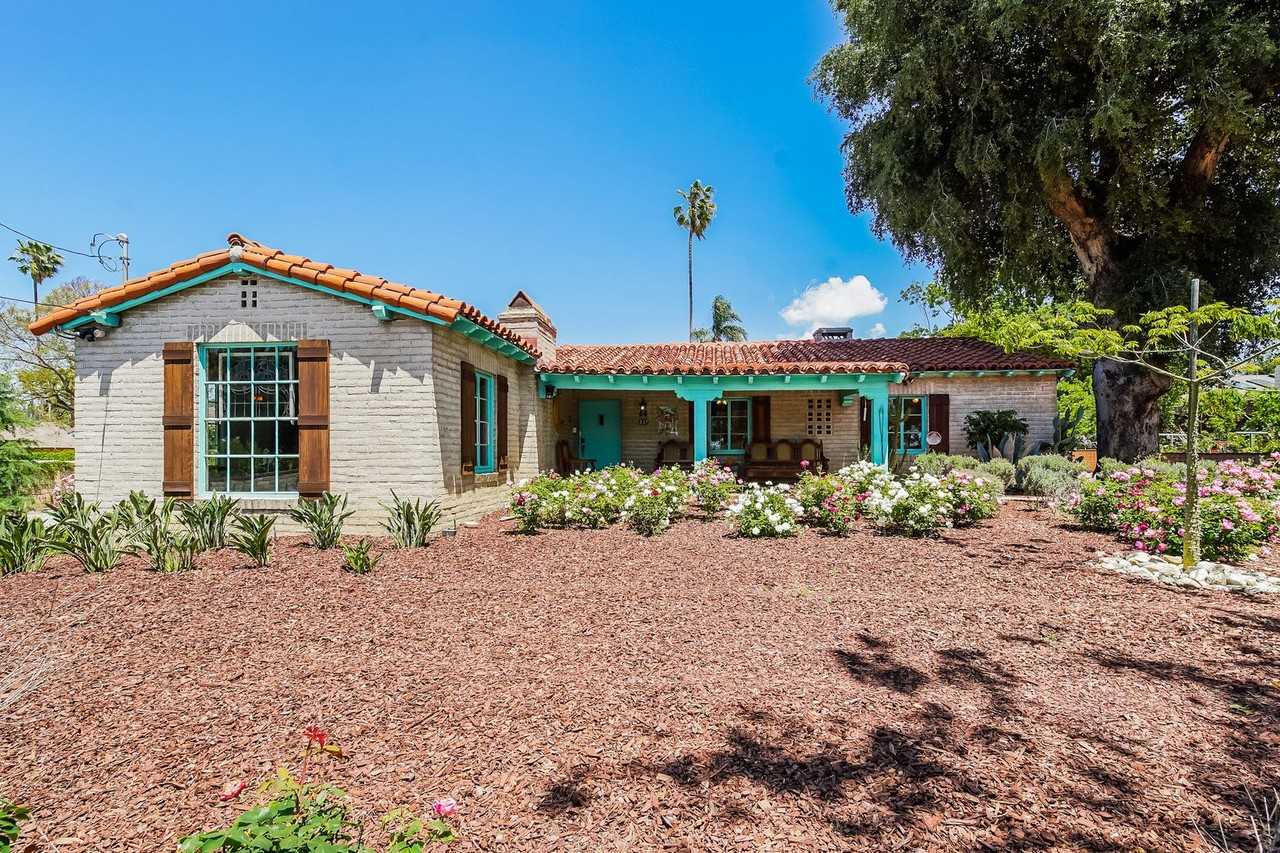 237 W Baseline Rd