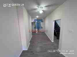 featured image of 262 W Queen Ln