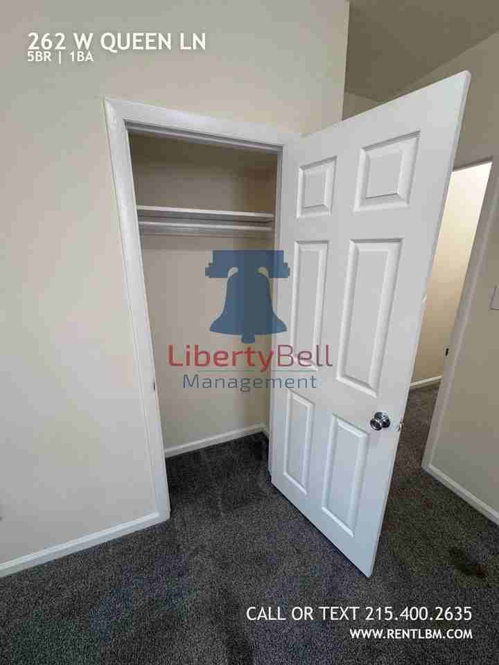 262 W Queen Ln - Photo 6 of 17