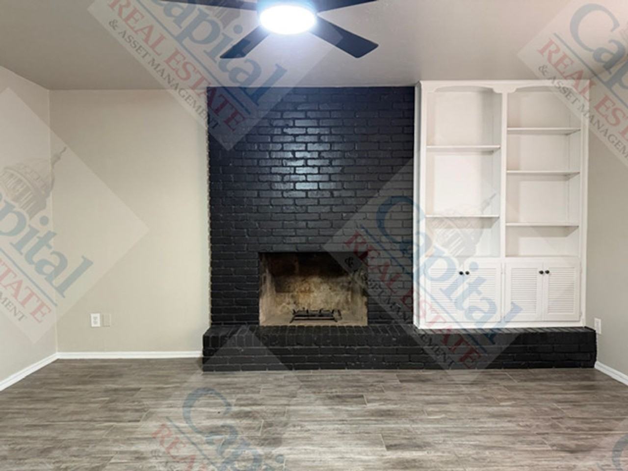 4605 Nw 60th St - Photo 4 of 37