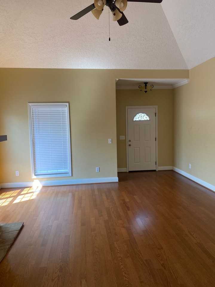 1294 Aubie Dr - Photo 5 of 13