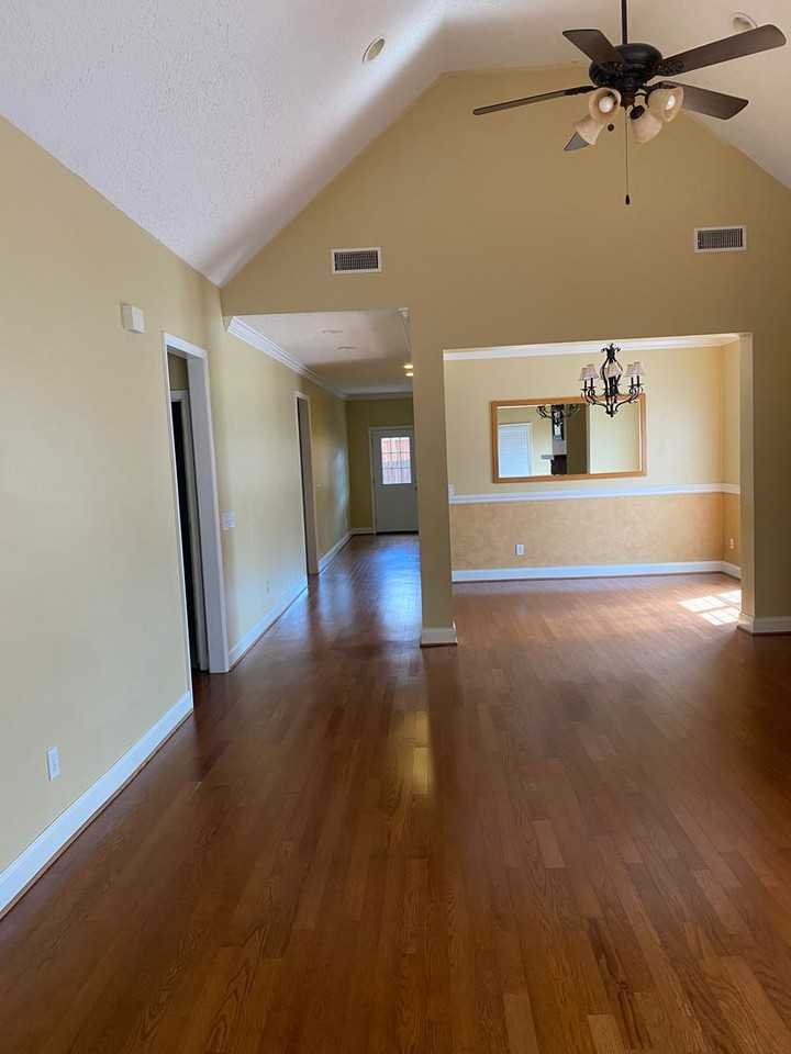 1294 Aubie Dr - Photo 6 of 13