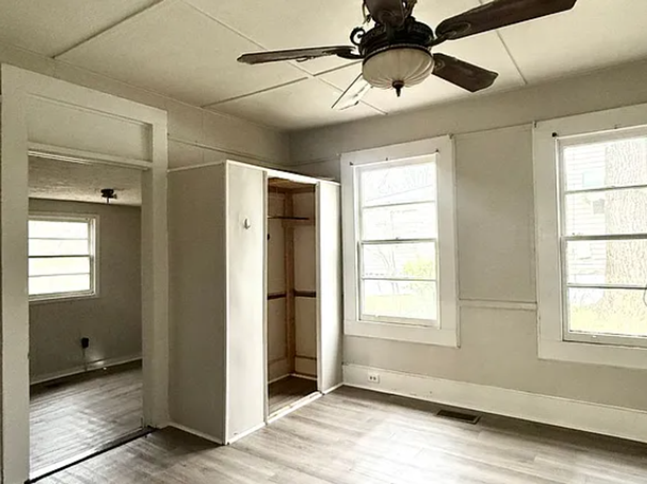1610 3rd Ave - Photo 5 of 6