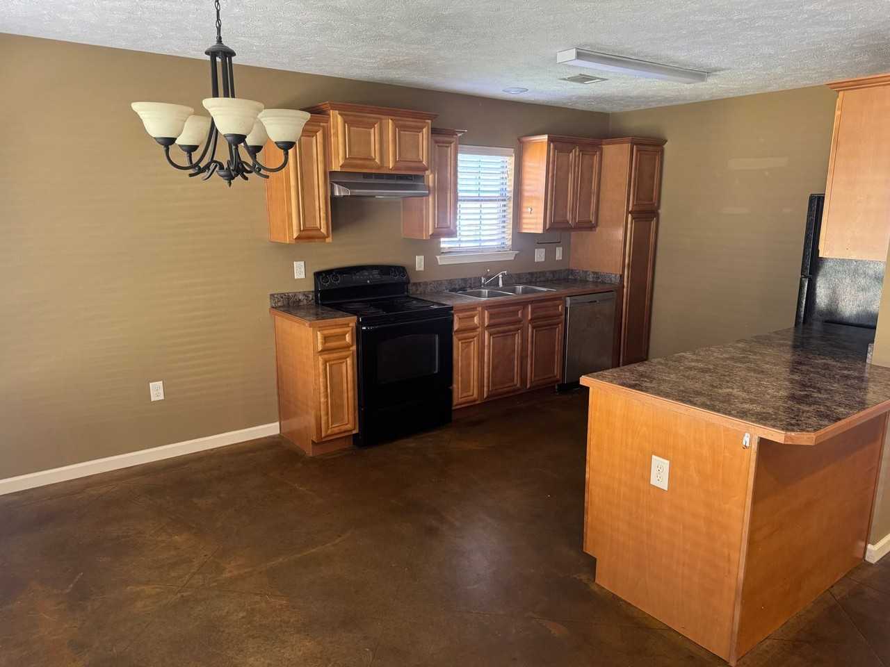 1135 Wineberry - Photo 3 of 12