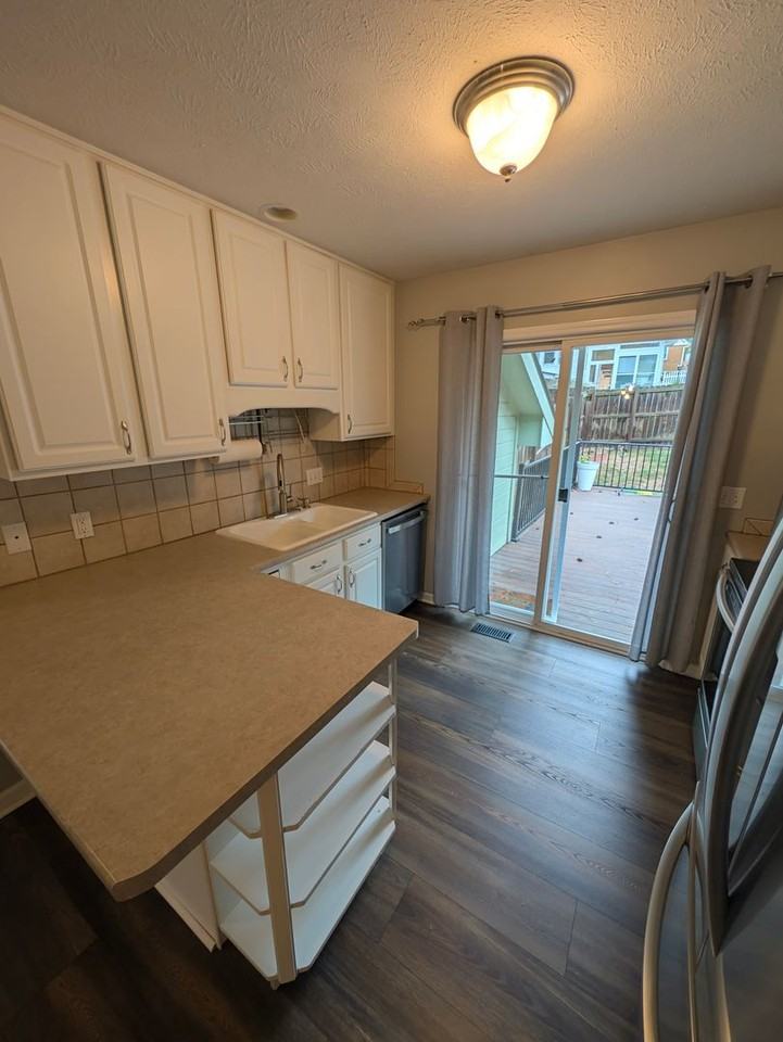 6305 Lafayette Ave ##Ne - Photo 6 of 30