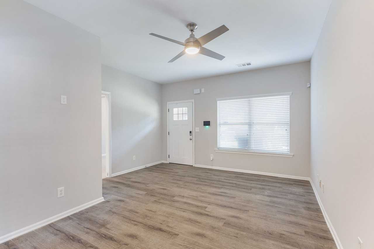 1235 Ladd St Sw ##Sw - Photo 2 of 27