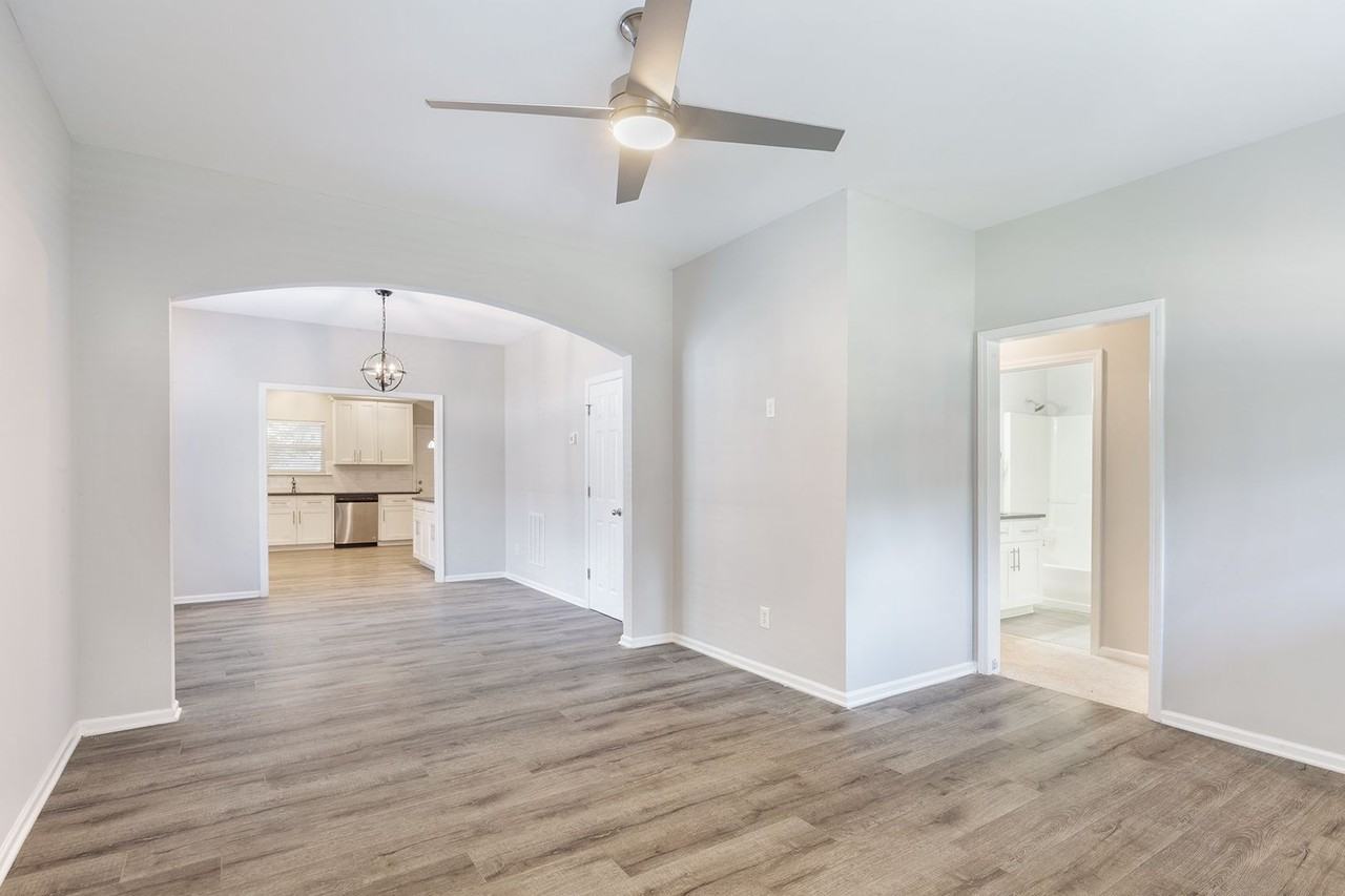 1235 Ladd St Sw ##Sw - Photo 4 of 27