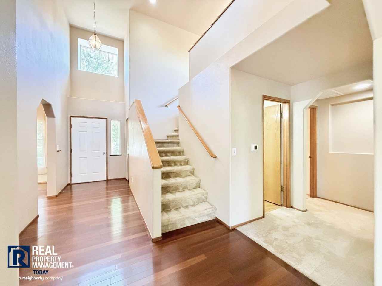 3305 48th St Ne - Photo 2 of 33