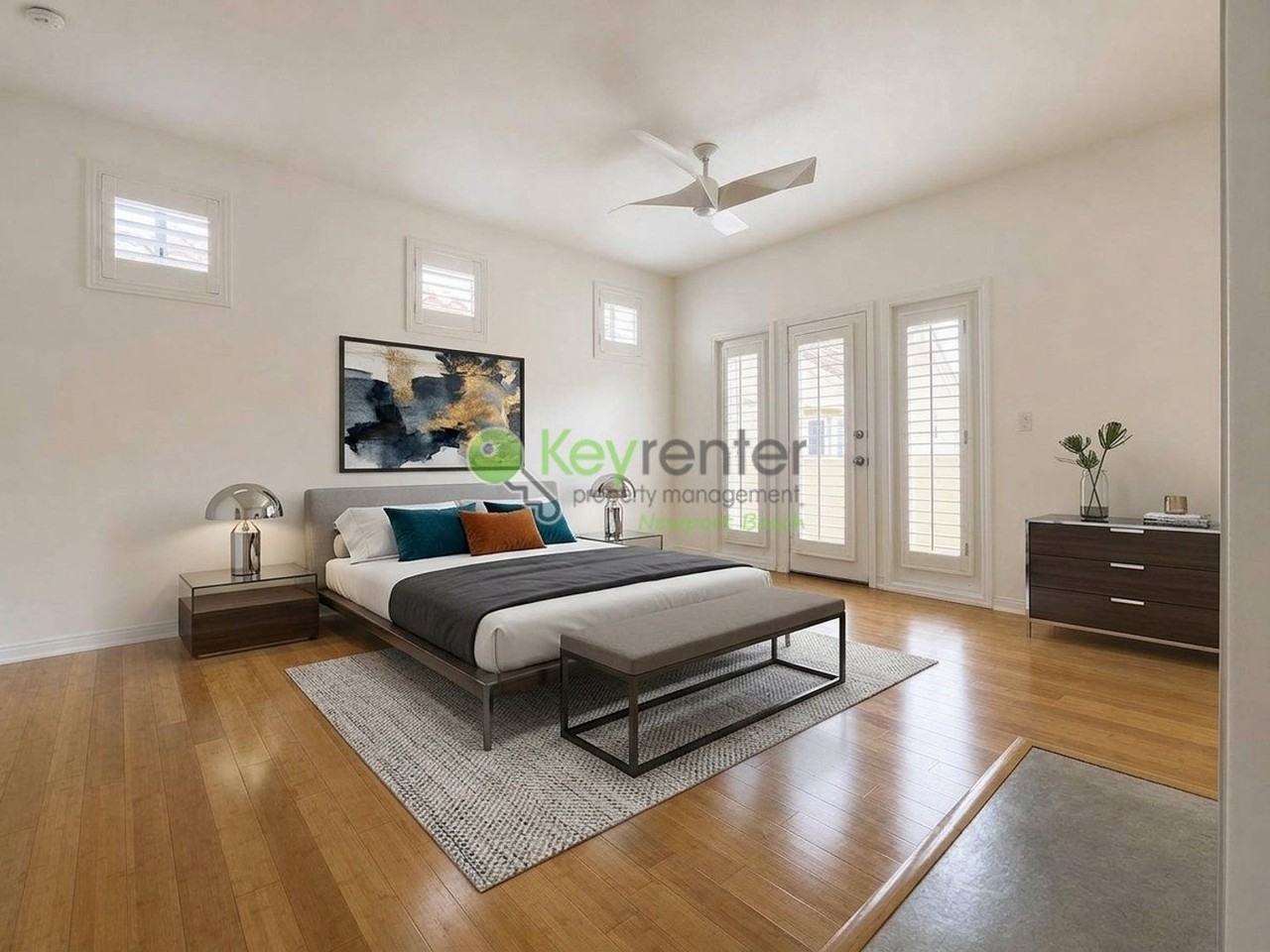 302 E 16th St #F - Photo 4 of 32