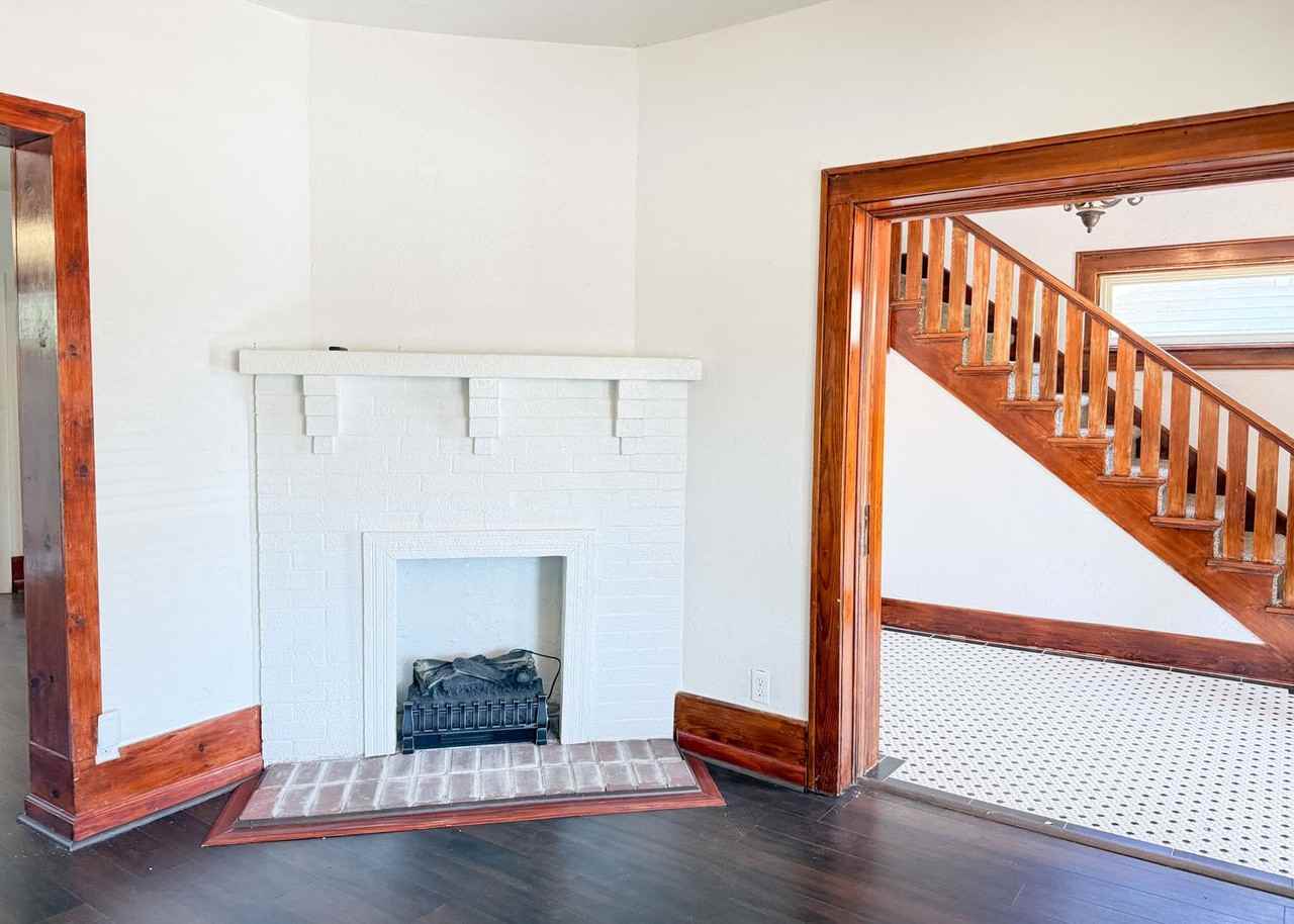 1741 W Park Pl - Photo 6 of 25