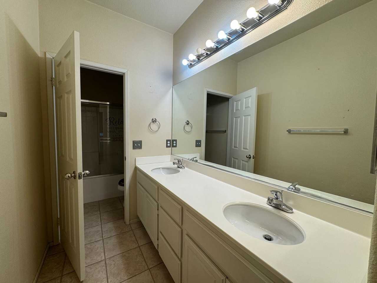 191 Solana St - Photo 6 of 28