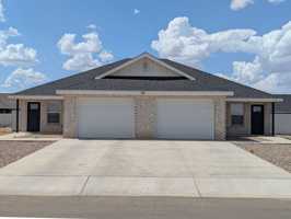 featured image of 140 Chisum Dr #B