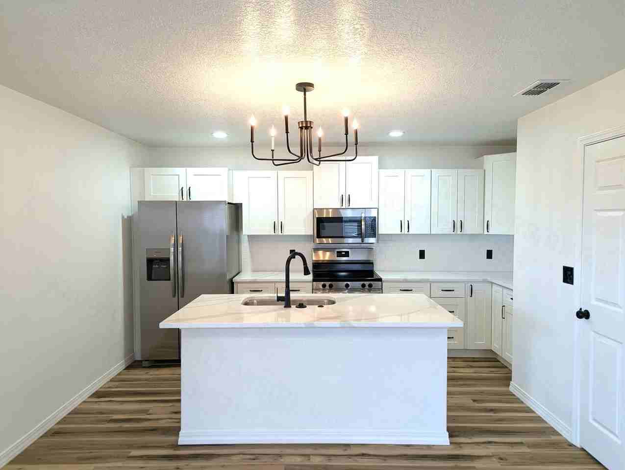 140 Chisum Dr #B - Photo 7 of 29