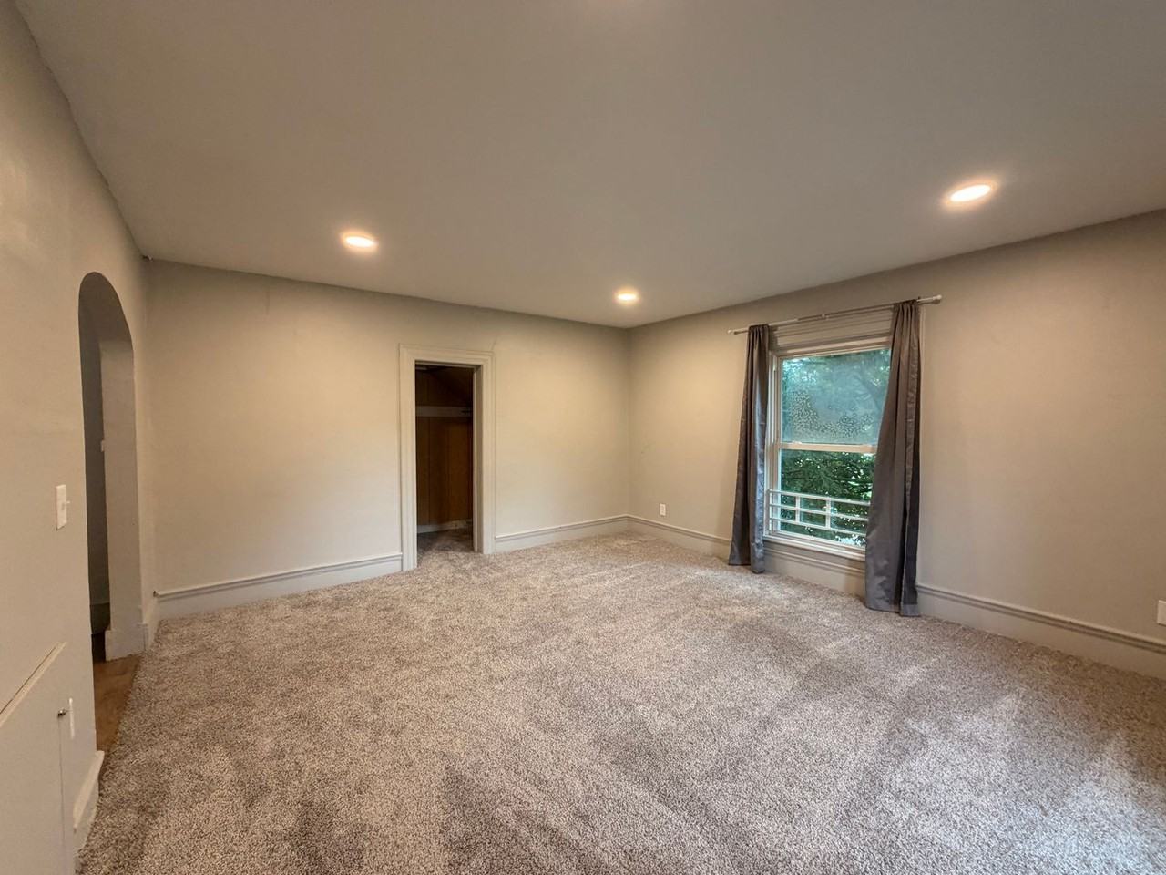 3361 Van Buren St - Photo 5 of 17