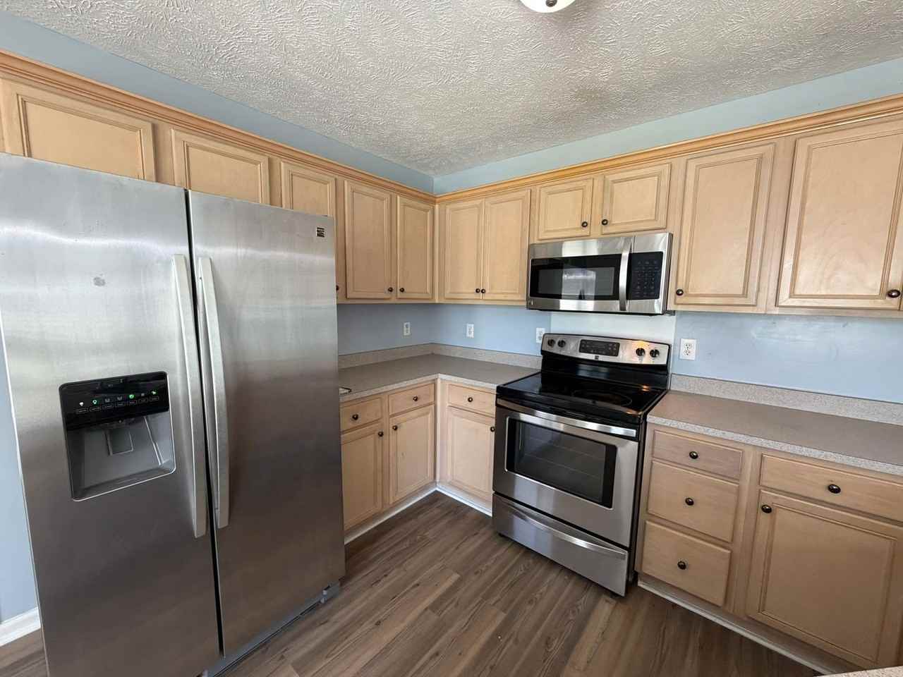 7308 Scenic View Dr - Photo 3 of 18
