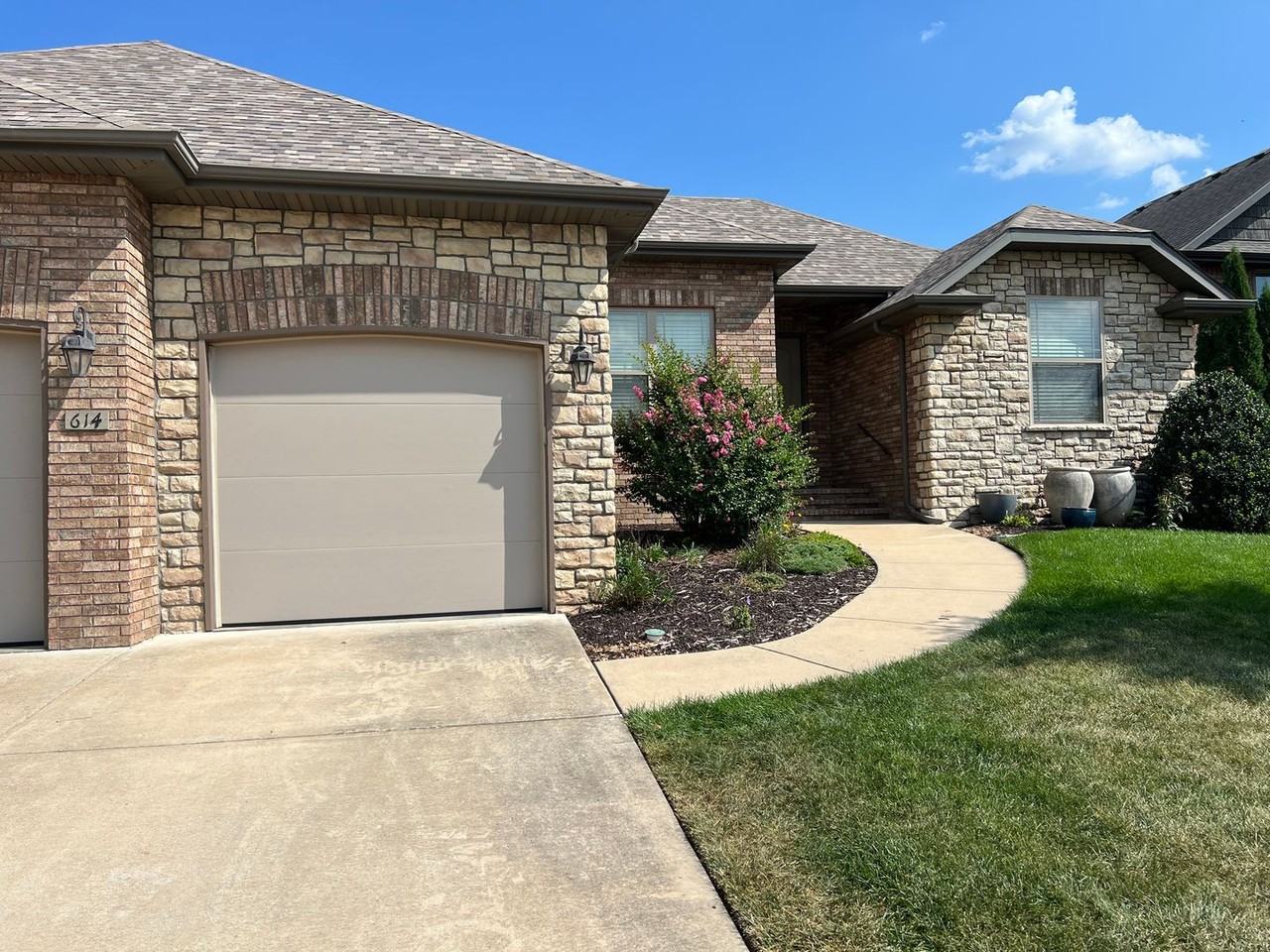 614 N Galileo Dr - Photo 2 of 25