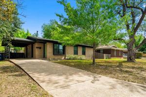 featured image of 1808 Forest Hill Dr