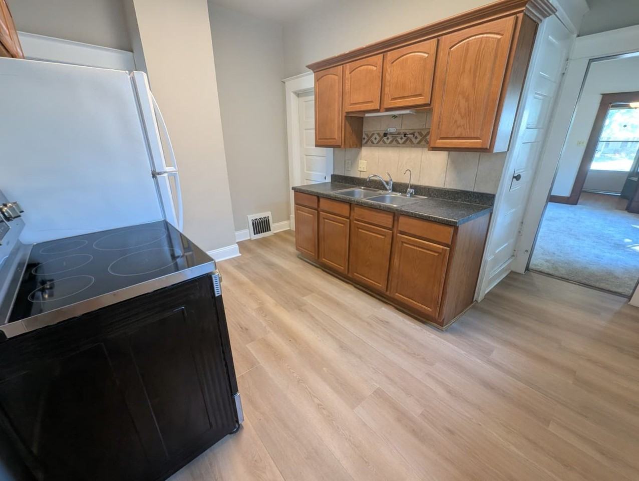 2622 2622 Monterey St. Saint Joseph, MO 64507 - Photo 6 of 23