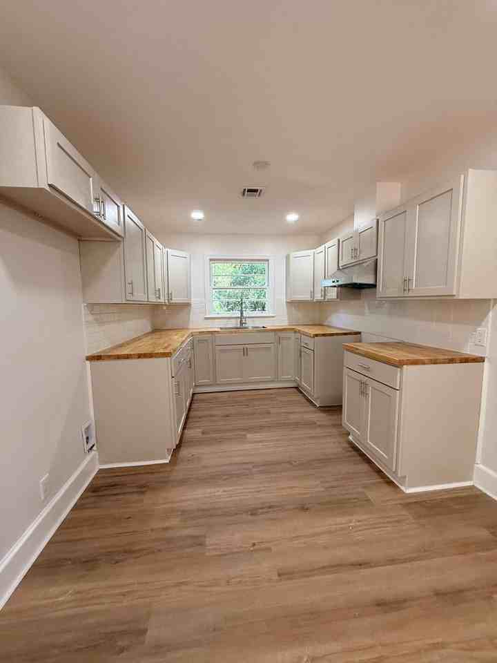 3543 Dalraida Ct - Photo 4 of 21
