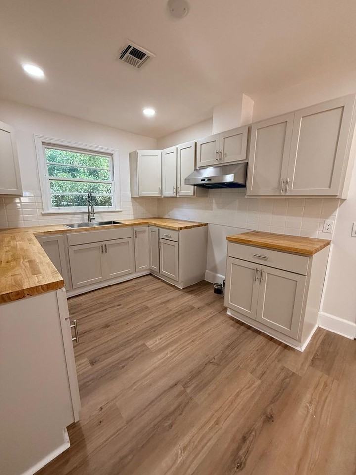 3543 Dalraida Ct - Photo 6 of 21