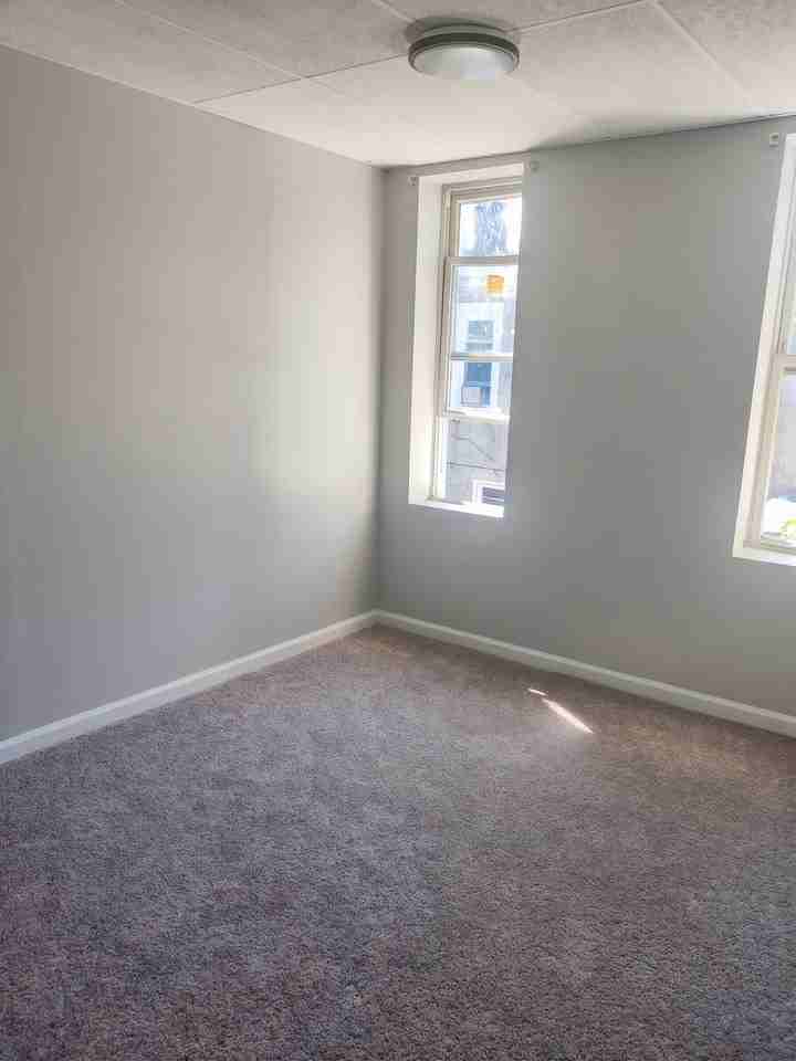 1318 S Wilton St - Photo 4 of 4