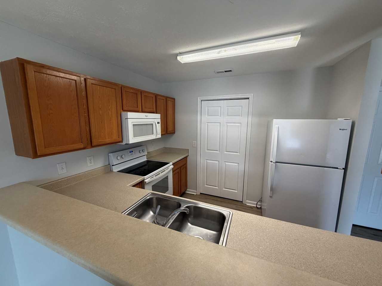 2465 Millwood Loop - Photo 3 of 18