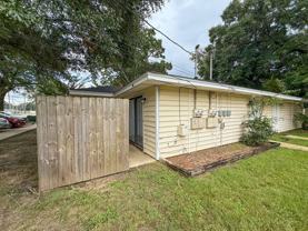 7004 Lanier Dr - Photo 1 of 1