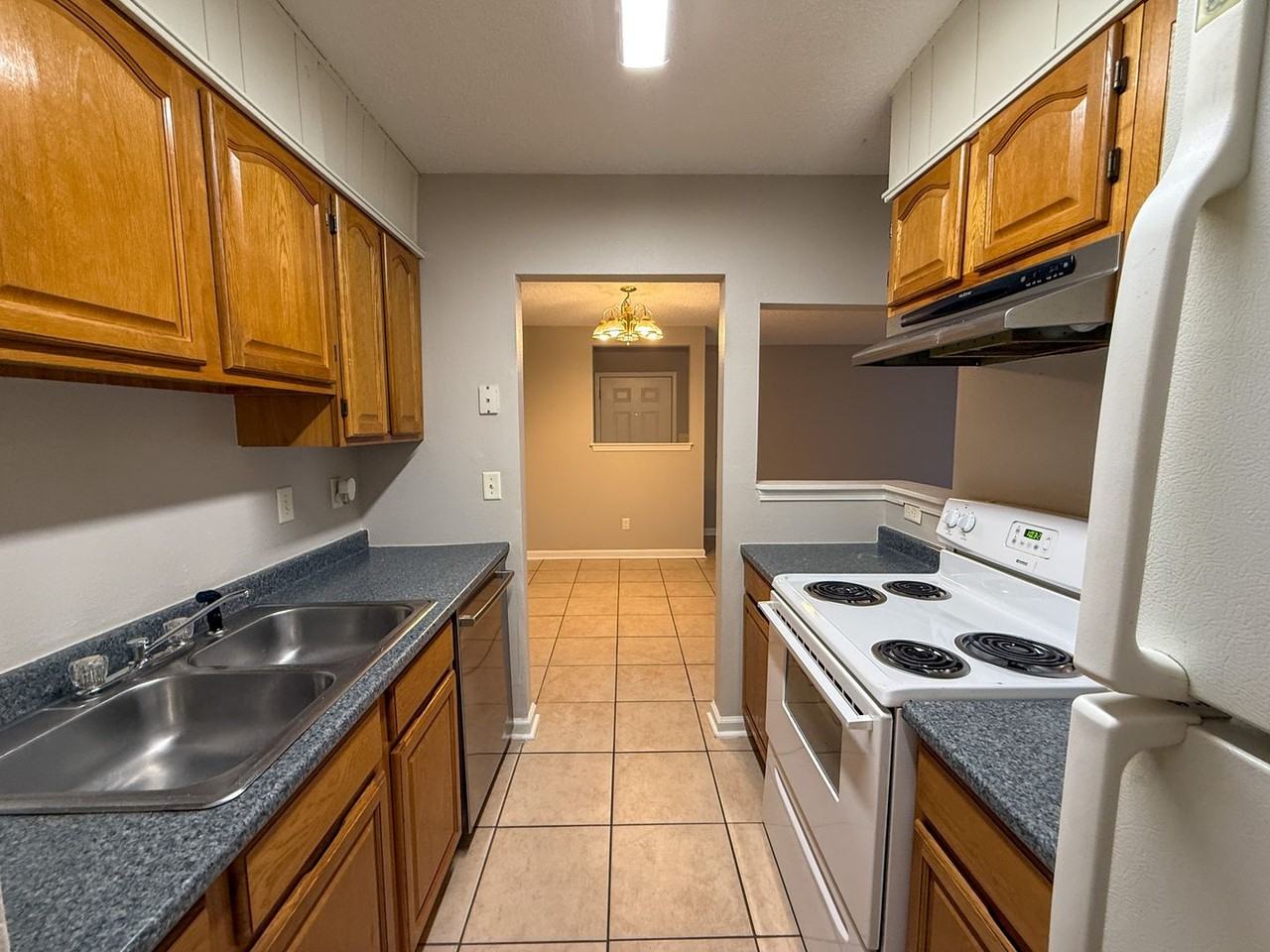 7004 Lanier Dr - Photo 5 of 16