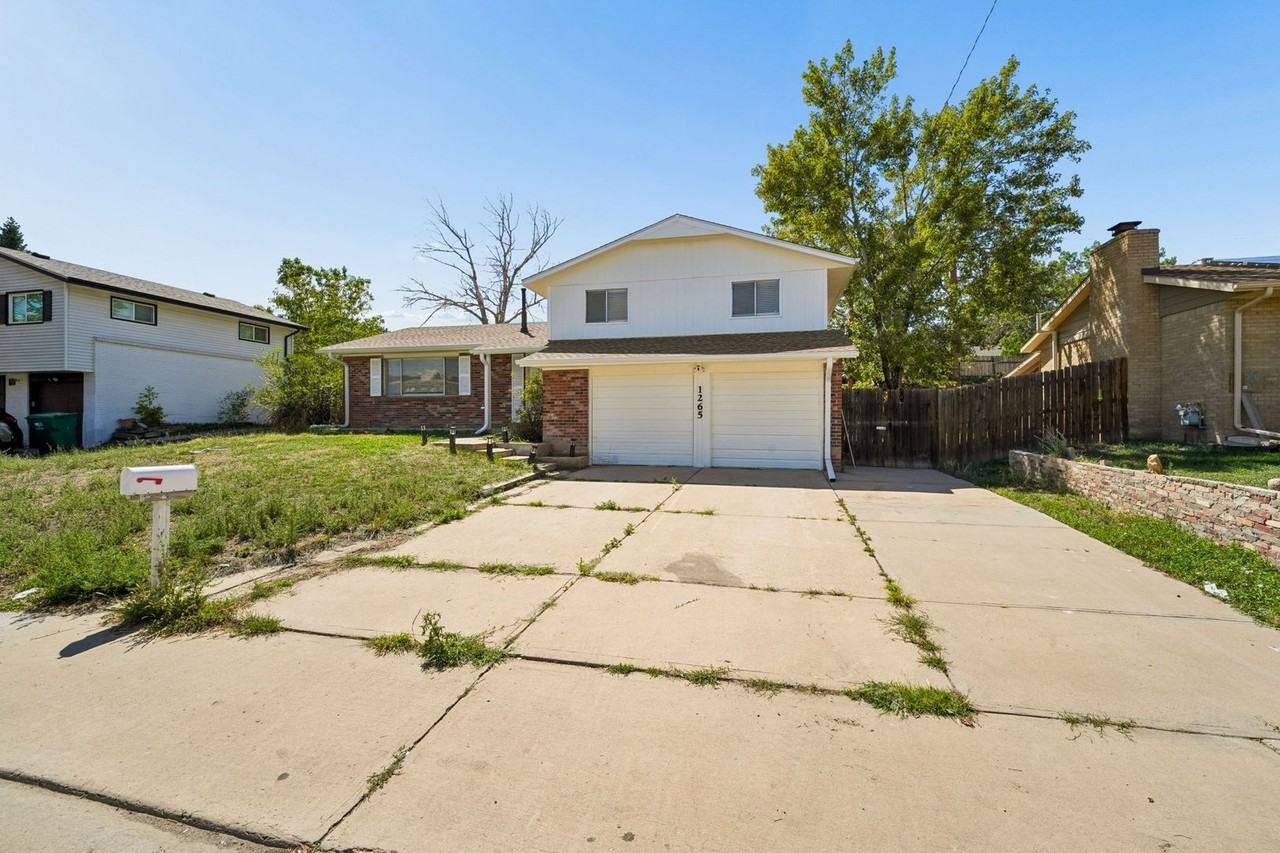1265 Granby St - Photo 4 of 41