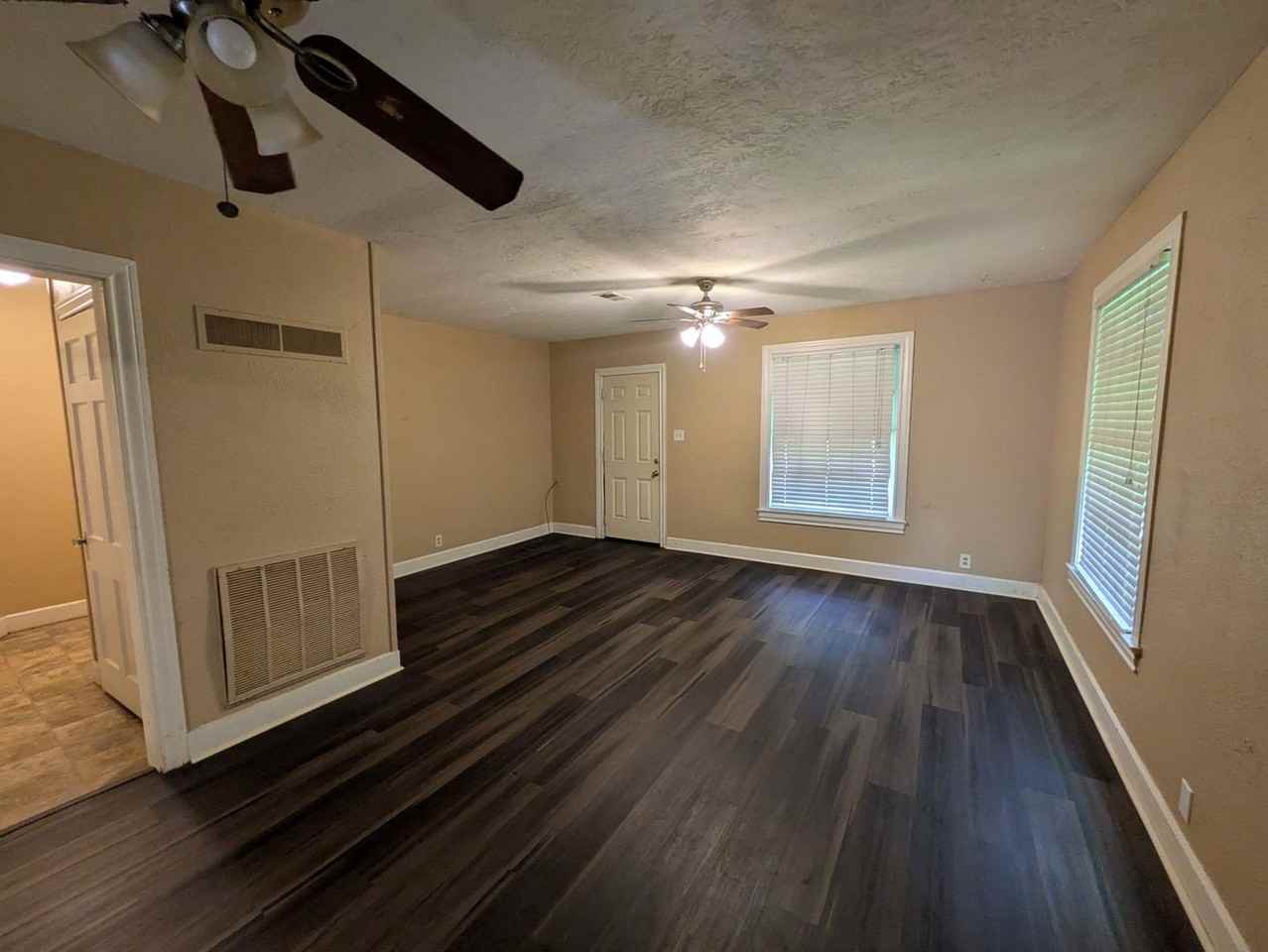 2695 Goliad St - Photo 2 of 13