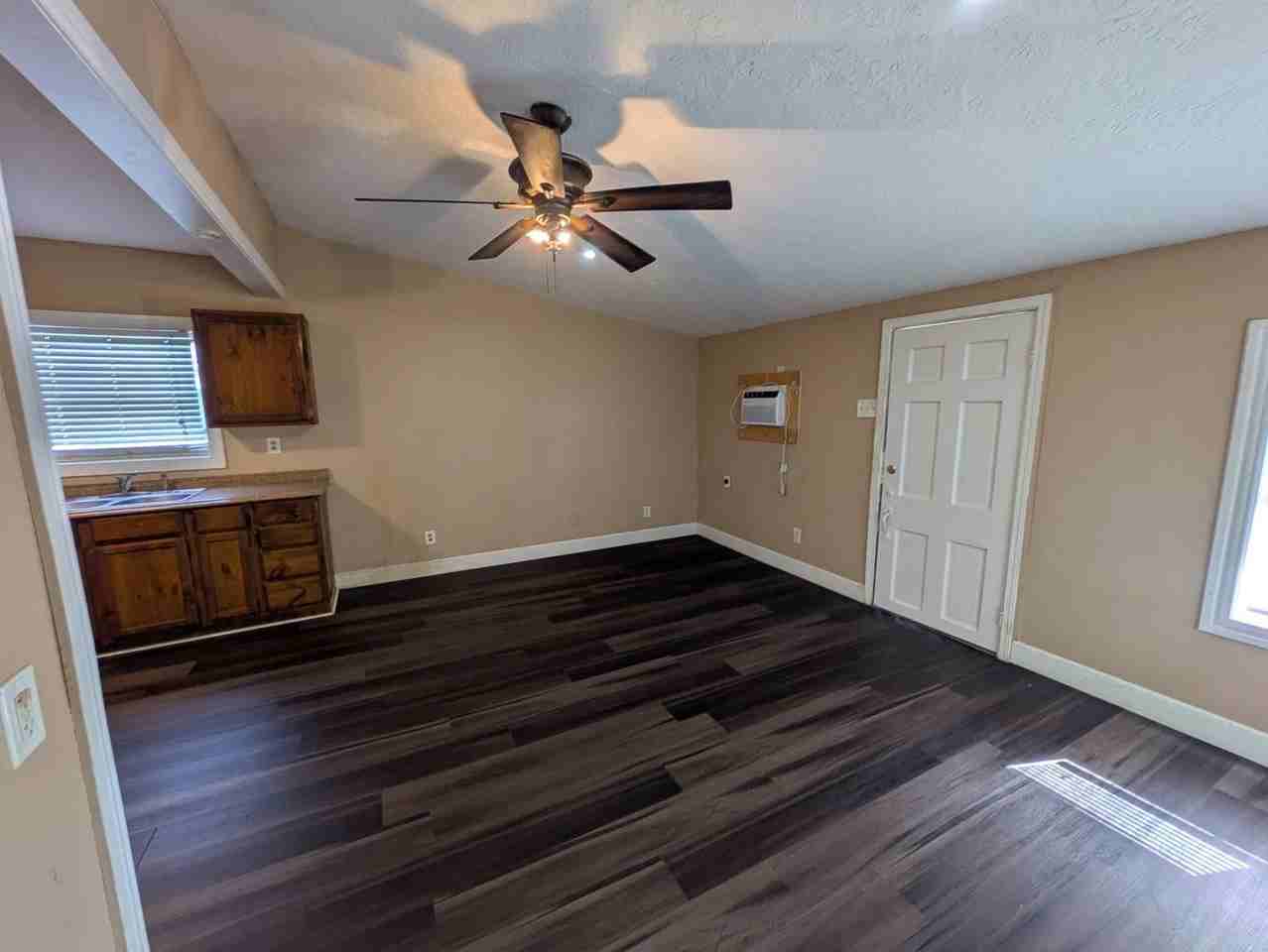 2695 Goliad St - Photo 6 of 13