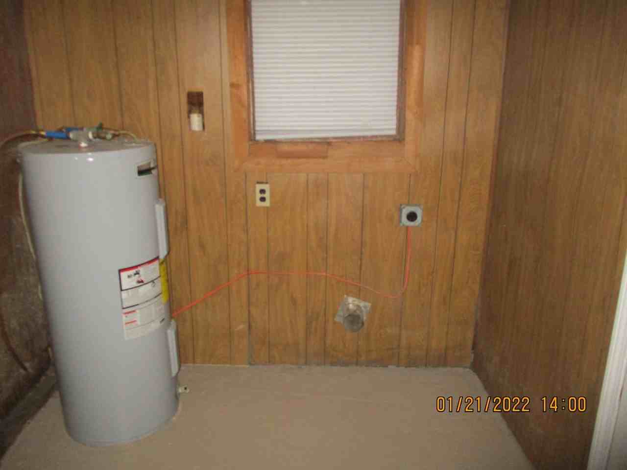 2415 Rosebrier Ave - Photo 7 of 9