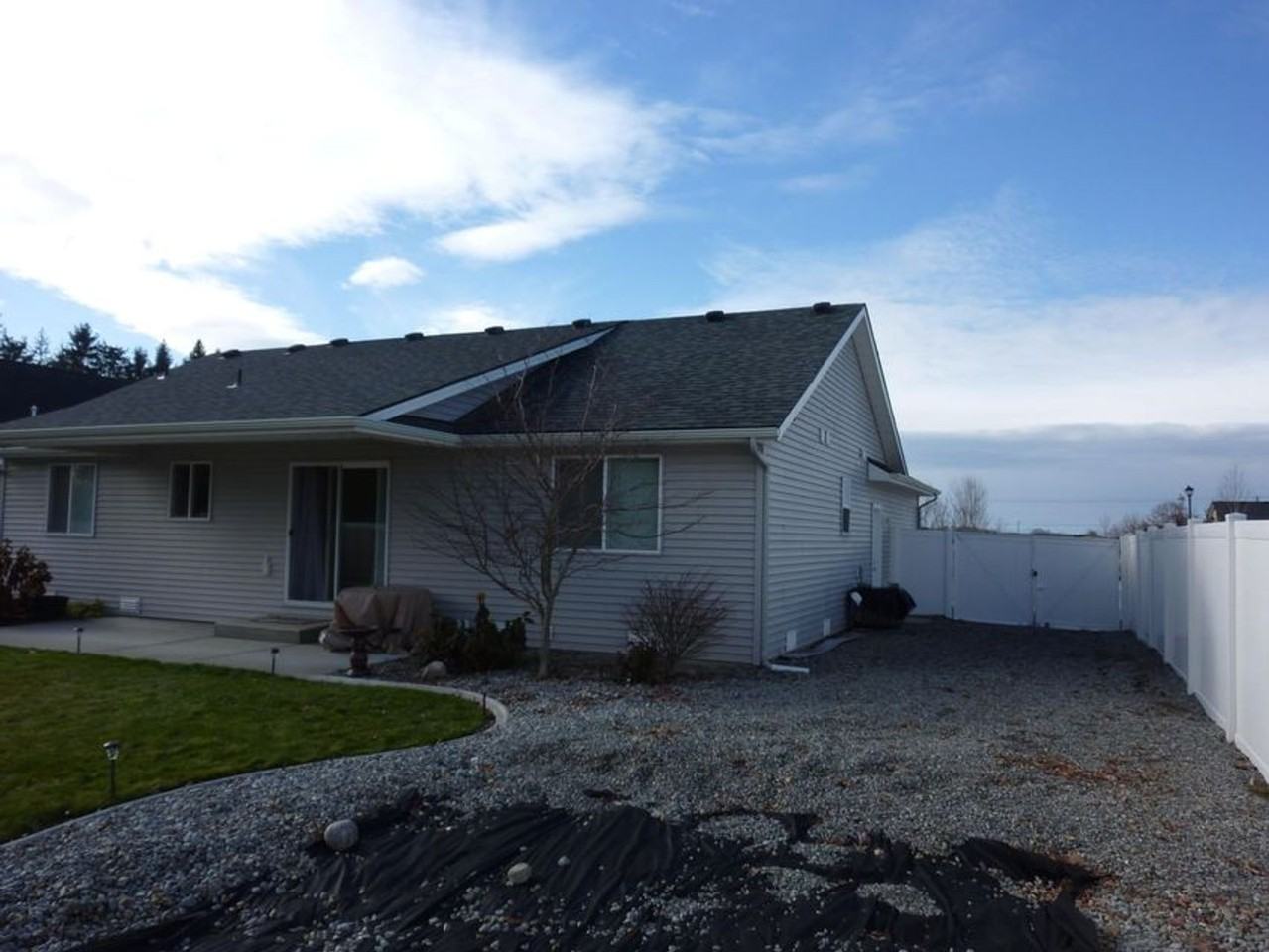 10174 N Hubble St - Photo 5 of 11