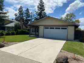 2720 Summerfield Dr - Photo 1 of 1