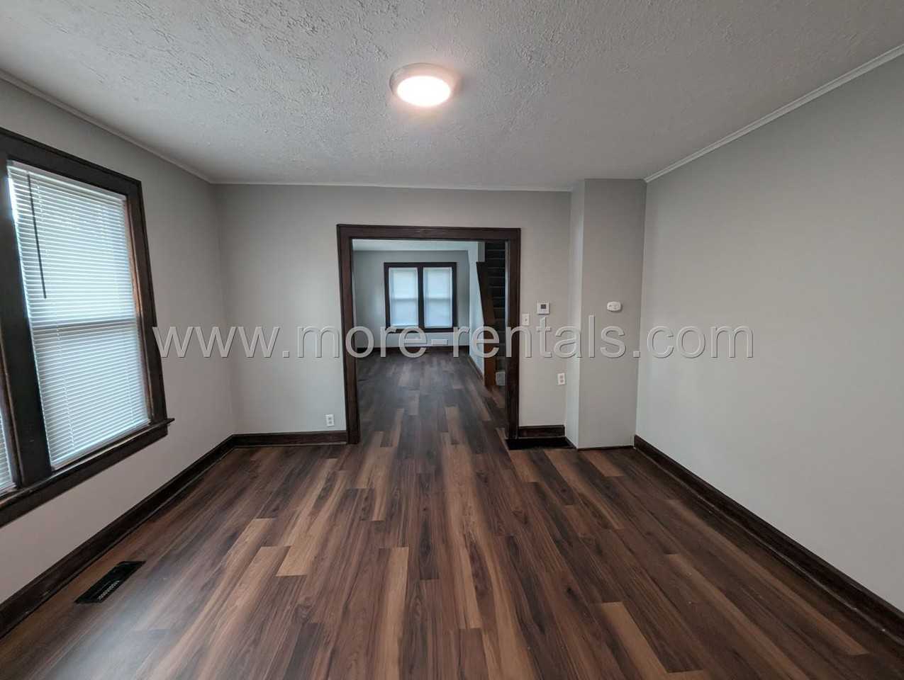 392 Collingwood Ave - Photo 6 of 23