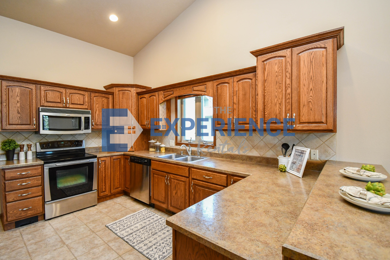 3908 W 89th St - Photo 5 of 50