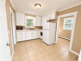 featured image of 81 81 - 85 College Ave