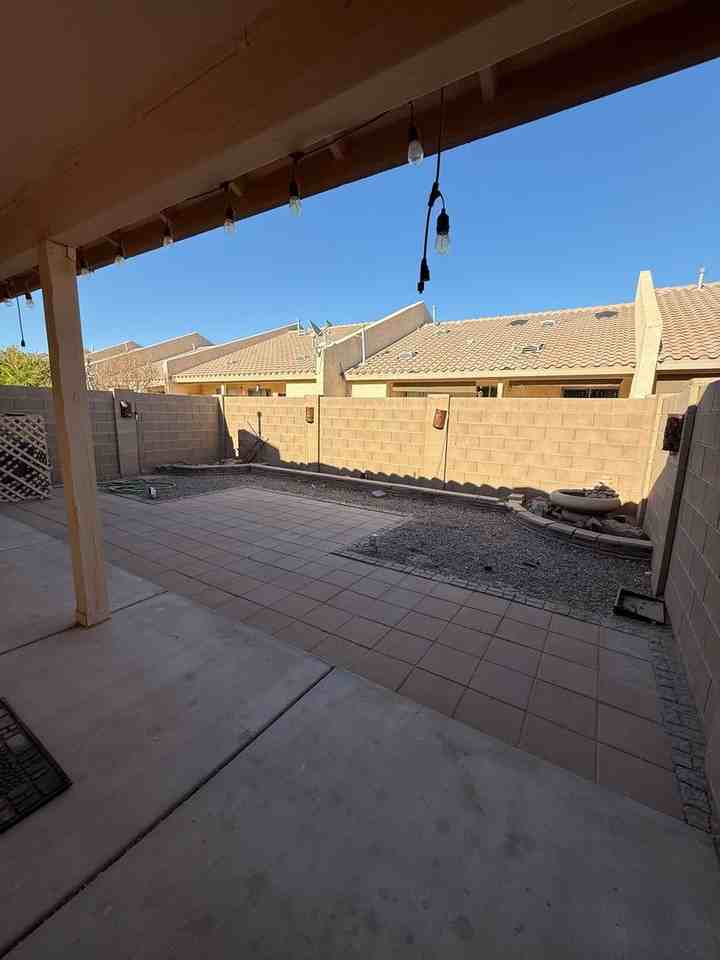 3181 S Brand Lee Way - Photo 3 of 15