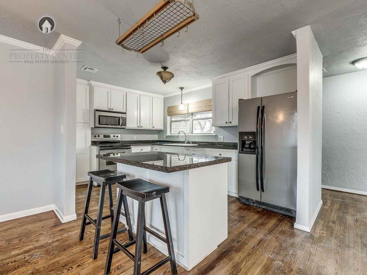 10201 Sunnymeade Pl - Photo 3 of 12