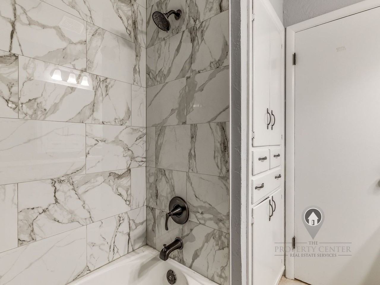 10201 Sunnymeade Pl - Photo 6 of 12