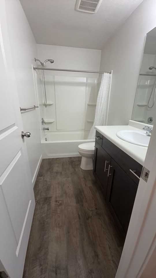 5411 W Mount Dana Pl - Photo 4 of 15