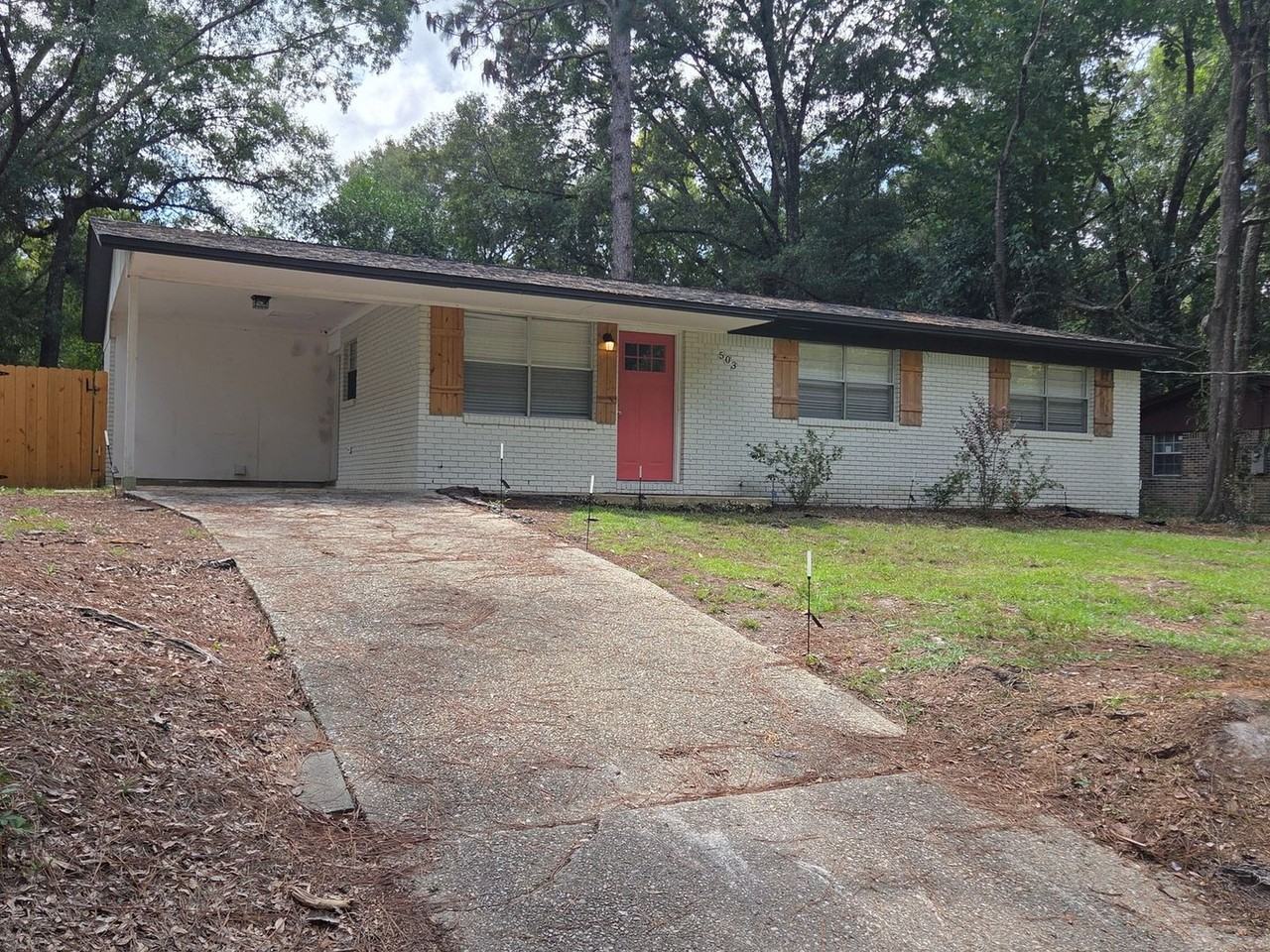 503 Tall Pines St - Photo 2 of 34
