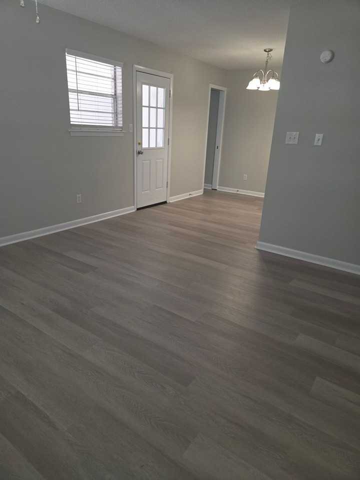 503 Tall Pines St - Photo 4 of 34