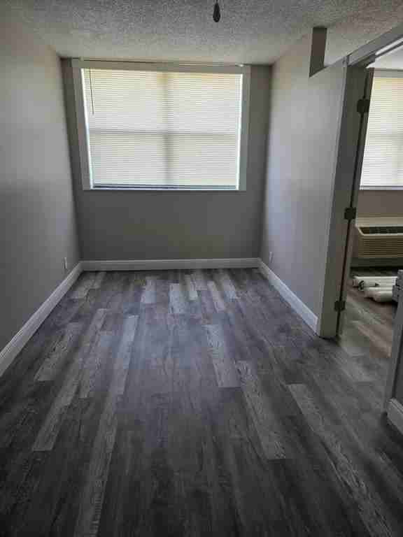2401 Riverside Drive #411 - Photo 3 of 3