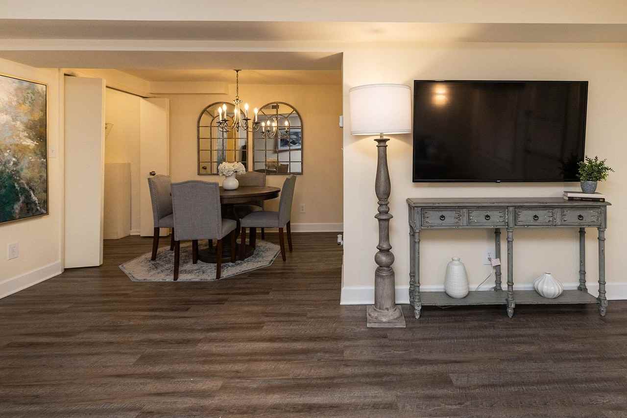 Spring Hill Apartments & Townhomes - Photo 5 of 30