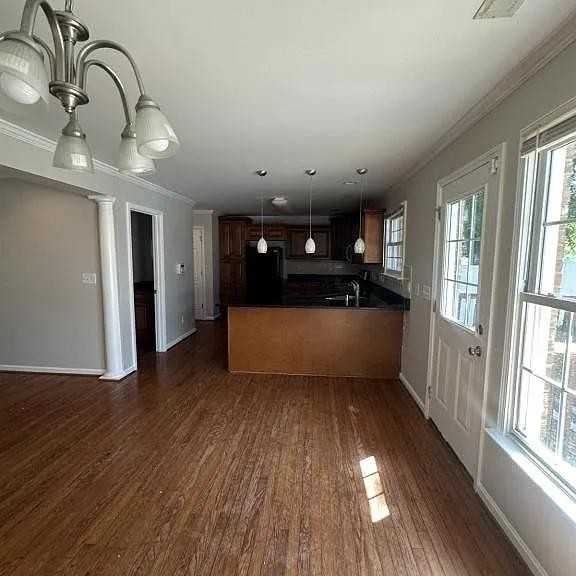 607 Atcher St - Photo 2 of 13