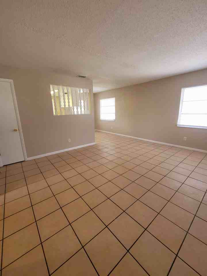 228 Pleasant Grove Rd #4 - Photo 5 of 13