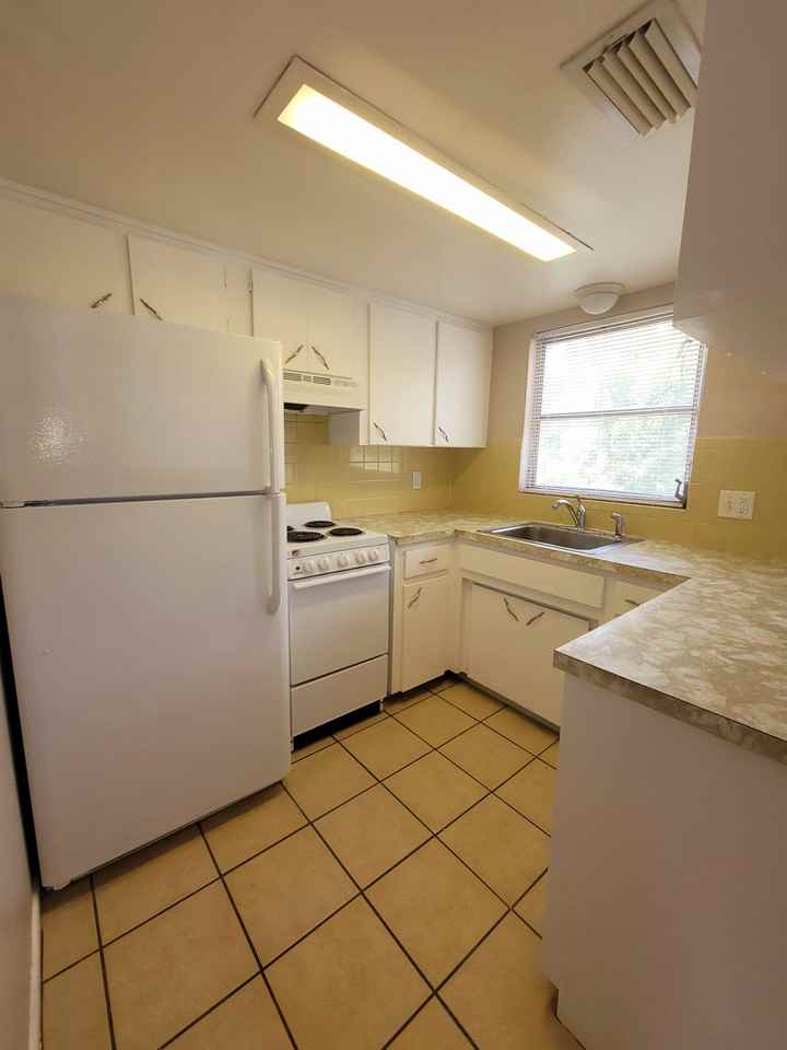 228 Pleasant Grove Rd #4 - Photo 7 of 13
